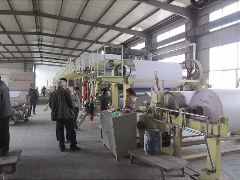 Carton paper coater machine